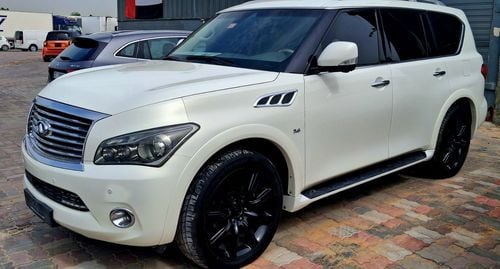 إنفينيتي QX80 Black Edition 8 5.6L