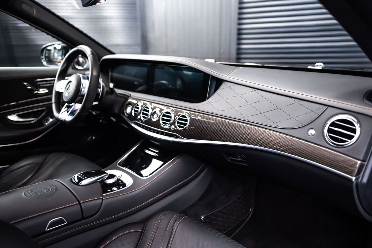 Mercedes Benz S65 AMG Mercedes-AMG S 65 Sedan (Long Wheelbase) V12 BiTurbo AMG Final Edition