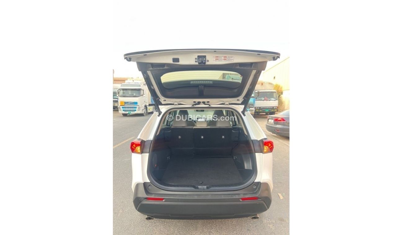 Toyota RAV4 2019 XLE PREMIUM EDITION SMART ENGINE AWD FULL OPTION 2.5L USA IMPORTED - FOR EXPORT ONLY