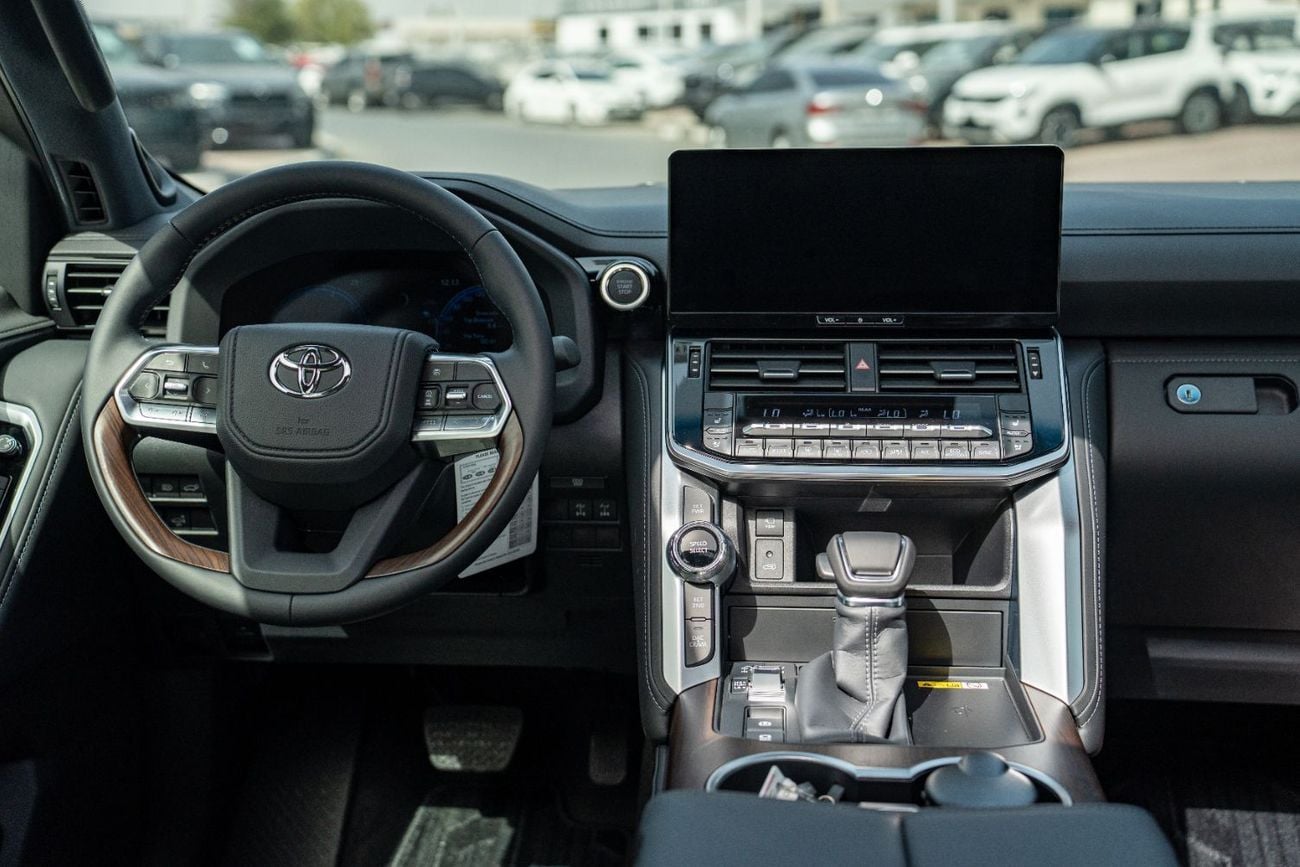 تويوتا لاند كروزر 2026 Toyota Land Cruiser GXR (4.0L V6)