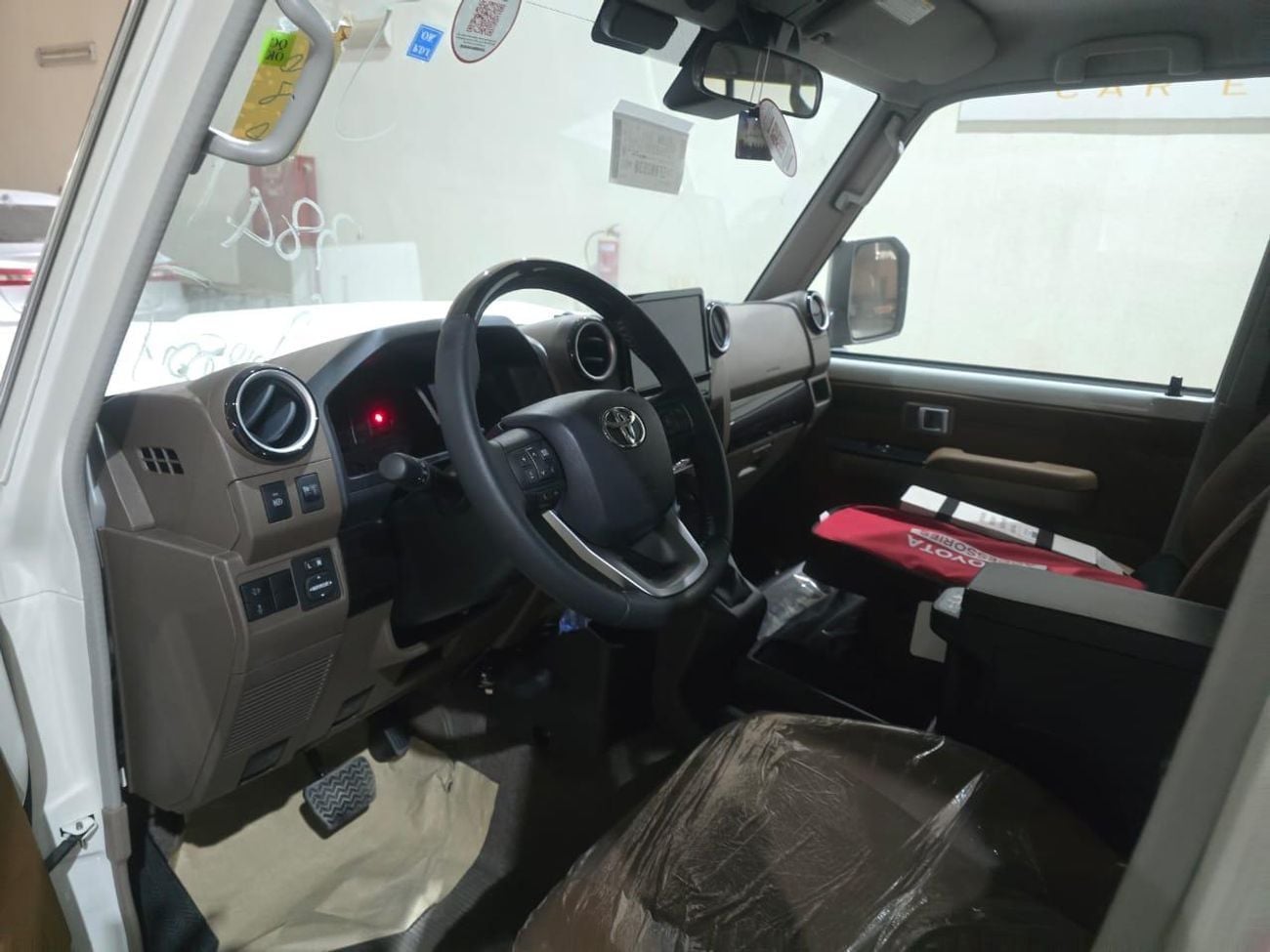 تويوتا لاند كروزر 70 4.0 Petrol A/T Full Option