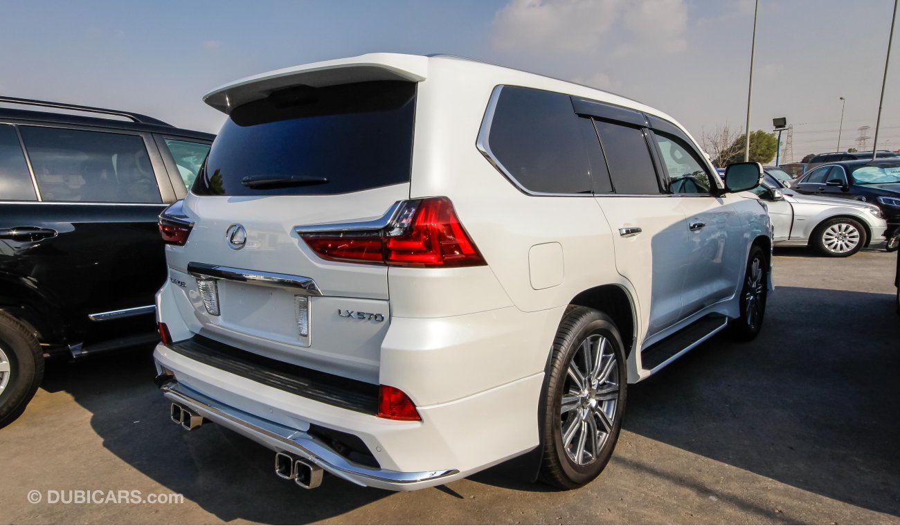 Lexus LX570