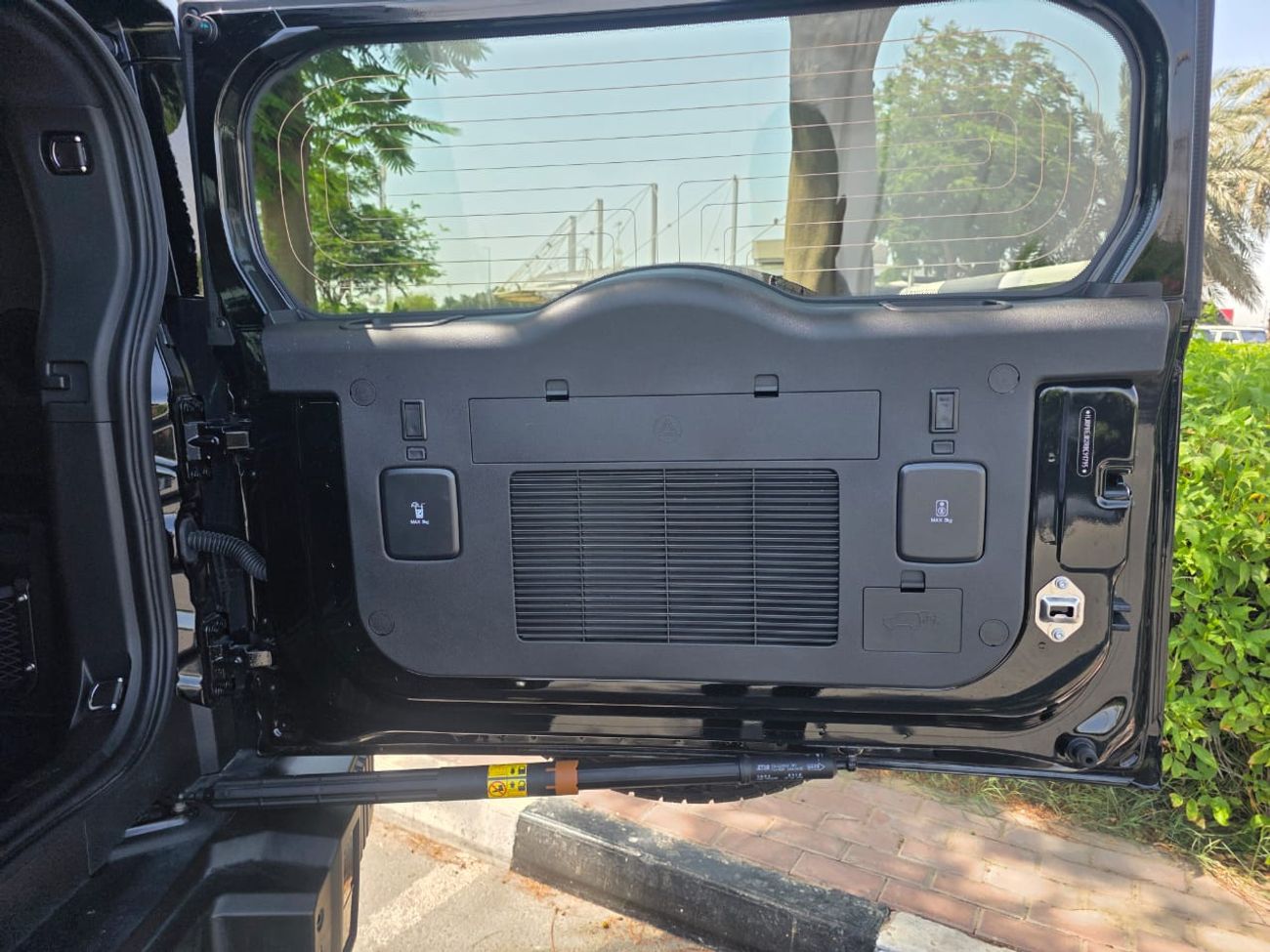 Jetour T2 Luxury 2.0L 8 GEAR SONY SOUND SYSTEM FOR LOCAl