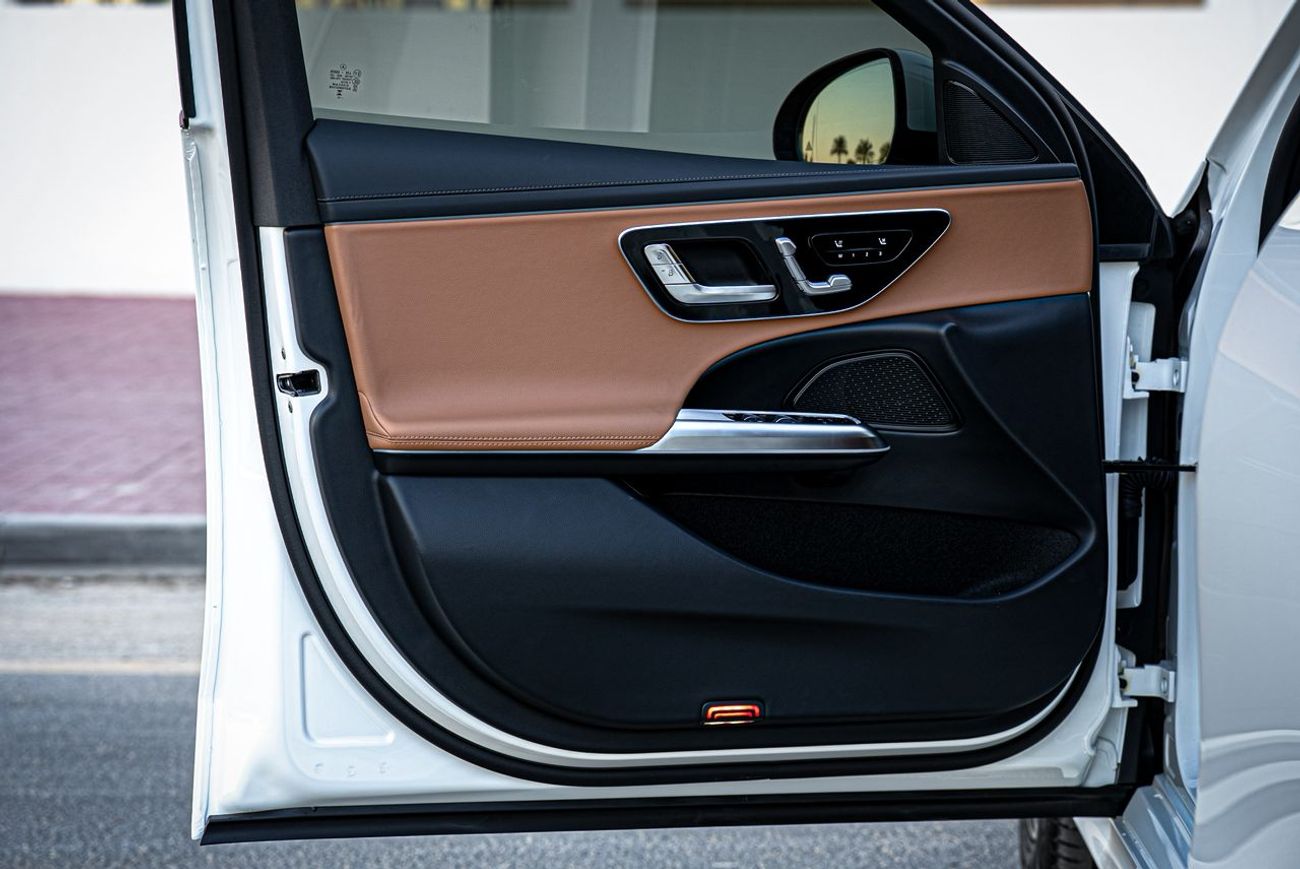 مرسيدس بنز E200 2.0L