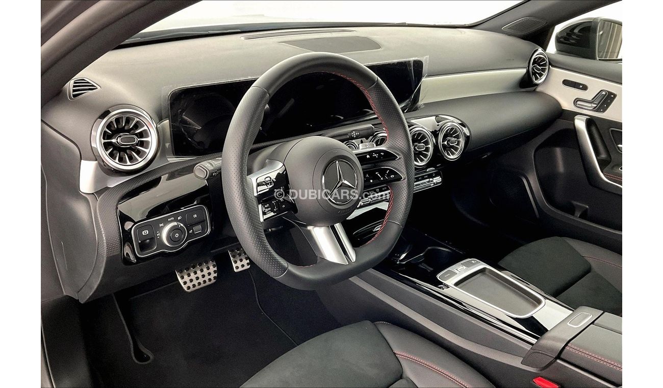 مرسيدس بنز A 200 Premium+