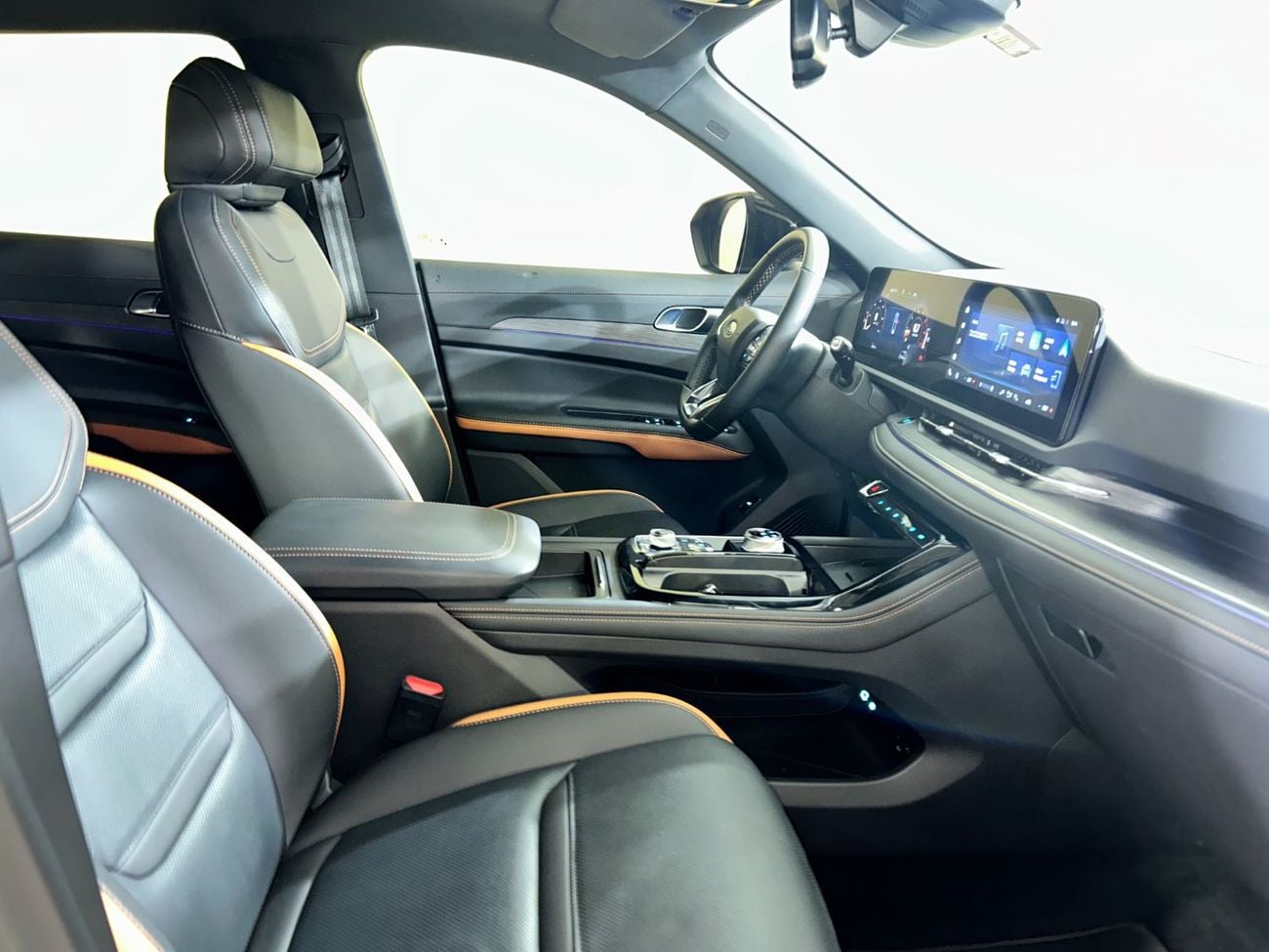 فورد تيريتوري TER4226 TITANIUM / AL TAYER MOTORS / AL QOUZ SHOWROOM