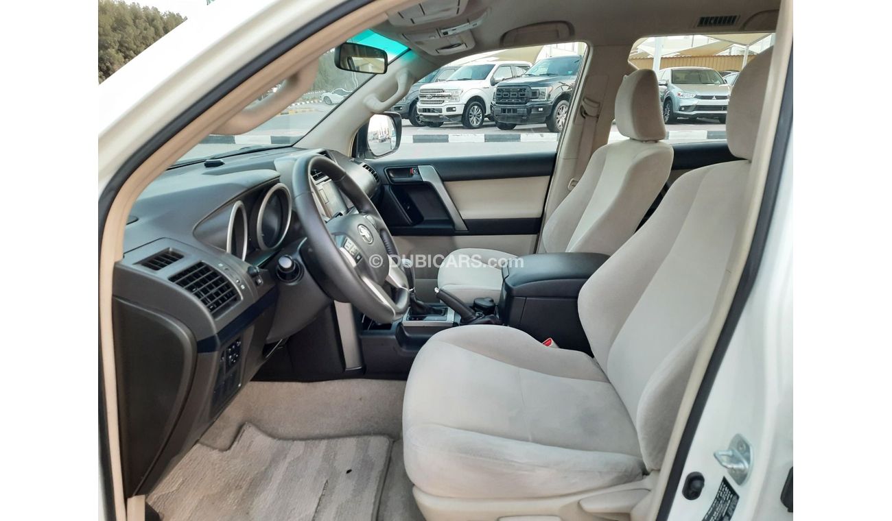 تويوتا برادو تويوتا برادو 2010 خليجي V6 بحالة ممتازة للبيع