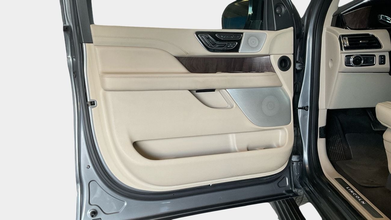 Lincoln Navigator Reserve 3.5L Reserve | Guaranteed Warranty | 0 Down Payment