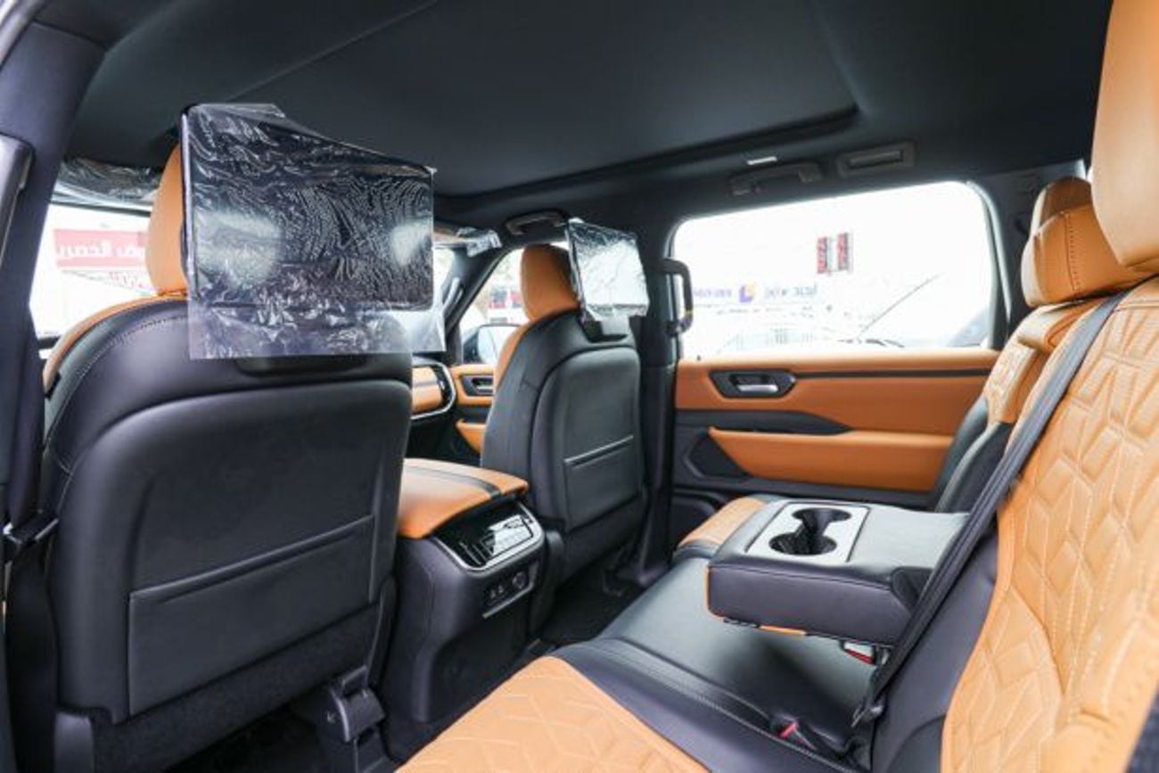 نيسان باترول 3.8L PTR SE WITH PANORAMA AND LCD FOR LOCAL WITH WARRANTY