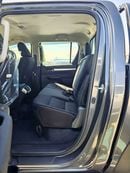 تويوتا هيلوكس SR5 TRD WOOD INTERIOR W VISOR / 4.0L PETROL V6 4WD / BLIND SPOT / DIFFLOCK / DVD+CAMERA (CODE # H6A)