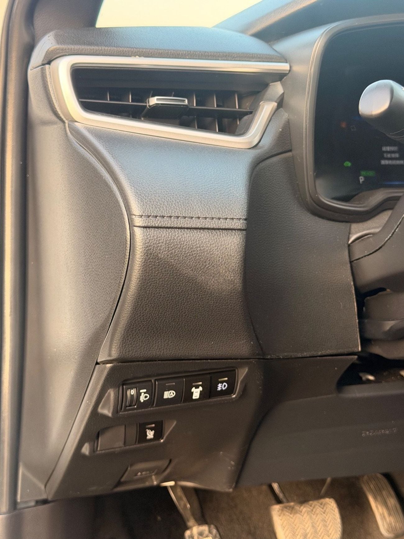 Toyota Corolla Cross Hybrid 2.0 L 360 camera full option