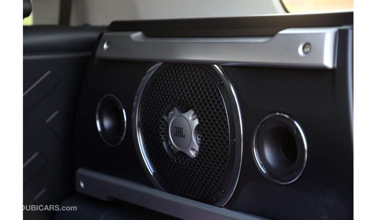 تويوتا إف جي كروزر تويوتا إف جي كروزر 2023 4.0 فل أوبشن - أسود من الداخل رمادي | تصدير فقط