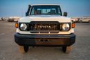تويوتا لاند كروزر بيك آب 2.8L, 4-cylinder, DOHC, Turbo Diesel . 3 seats . 2 Doors