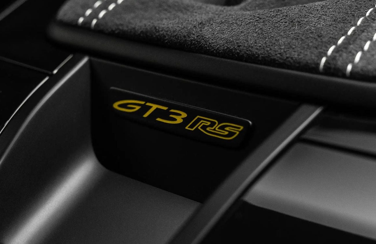 بورش 911 4.0L F-6 Naturally Aspirated Engine