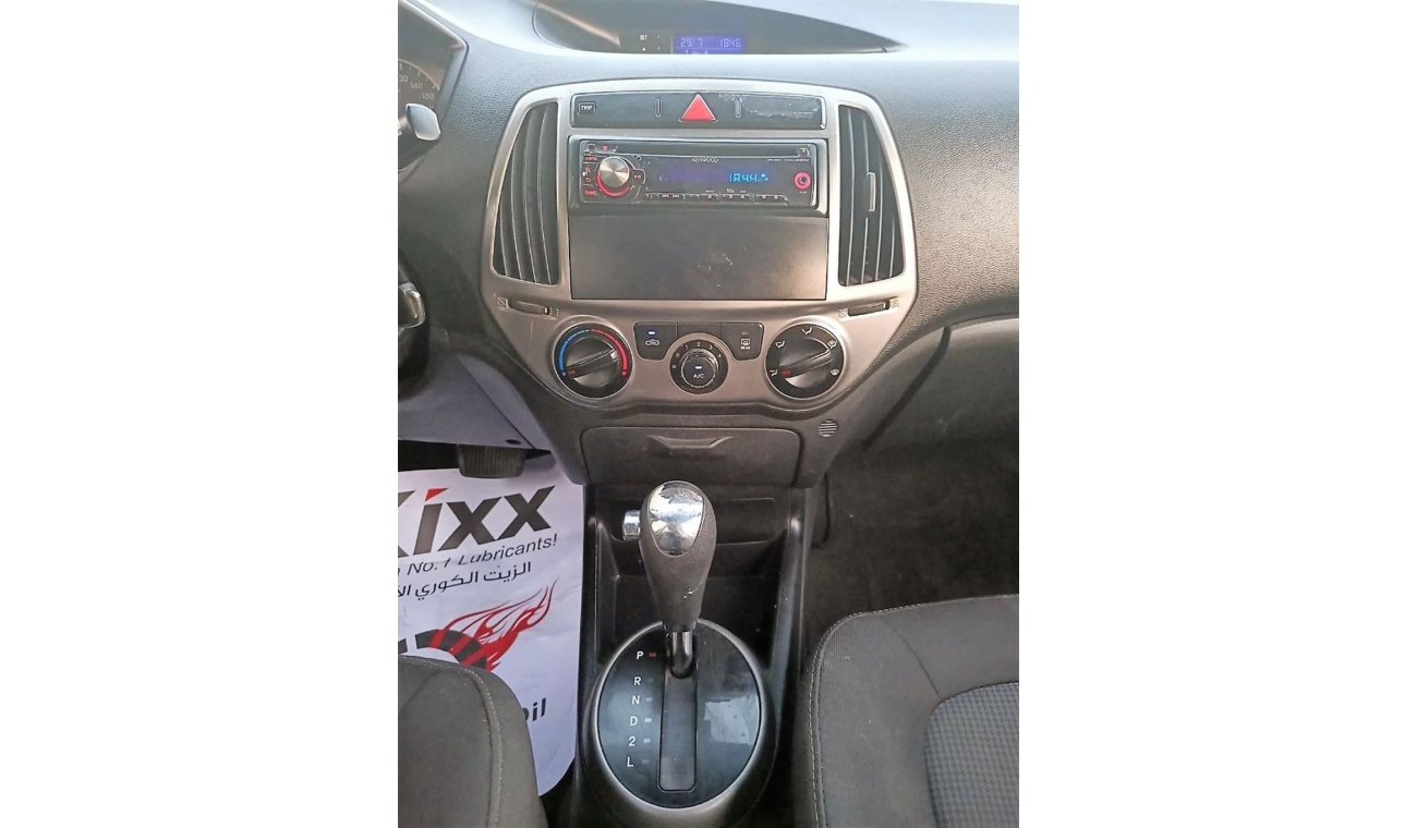 Hyundai i20 ACCIDENTS FREE - CAR IS IN PERFECT CONDITION INSIDE OUT