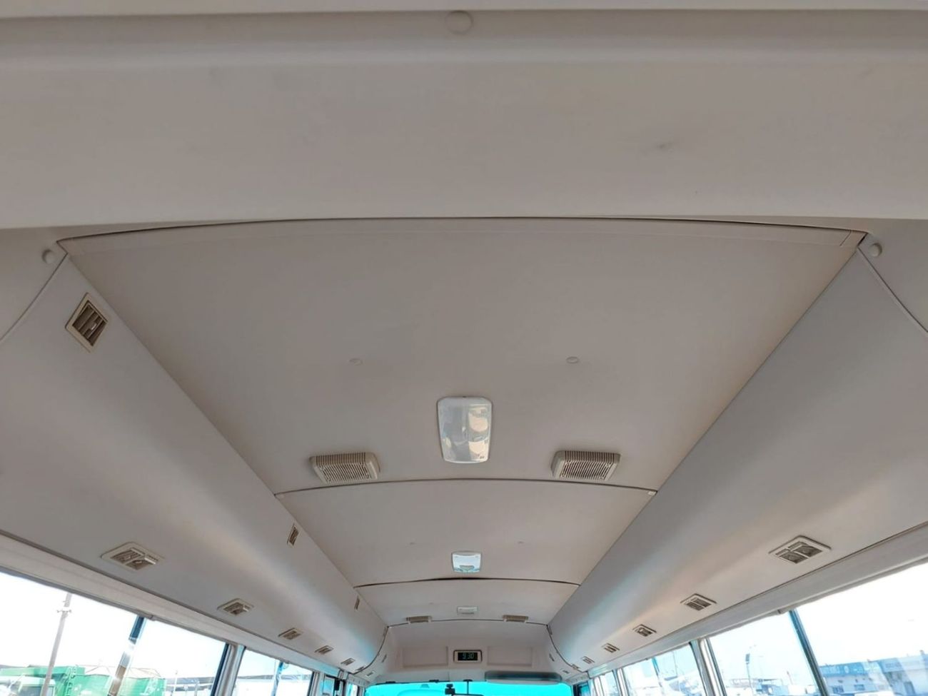 ميتسوبيشي روزا MITSUBISHI ROSA BUS 2012 RHD 3.0 L DIESEL AUTOMATIC (PM00079)