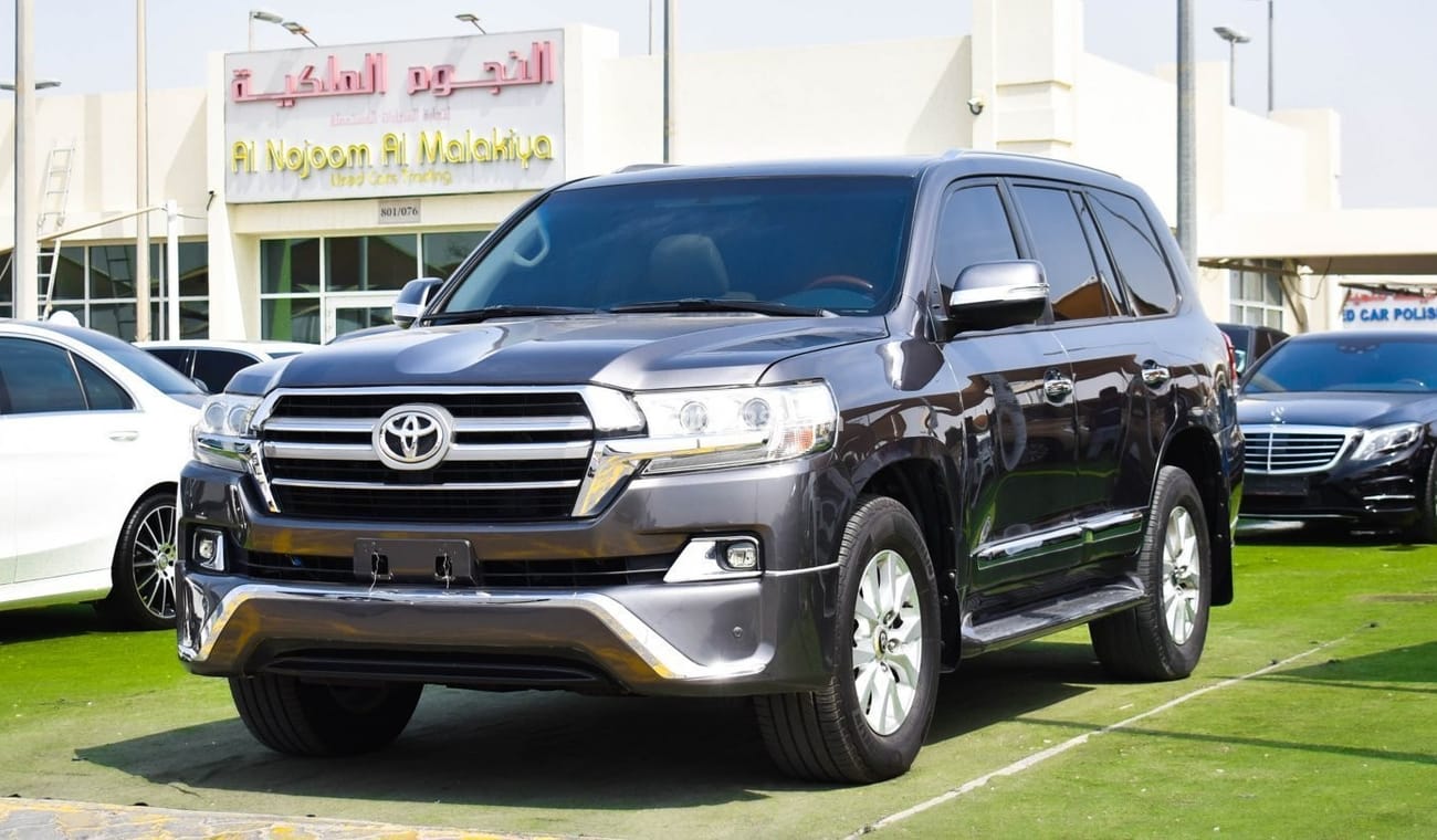 تويوتا لاند كروزر Bodykit 2020