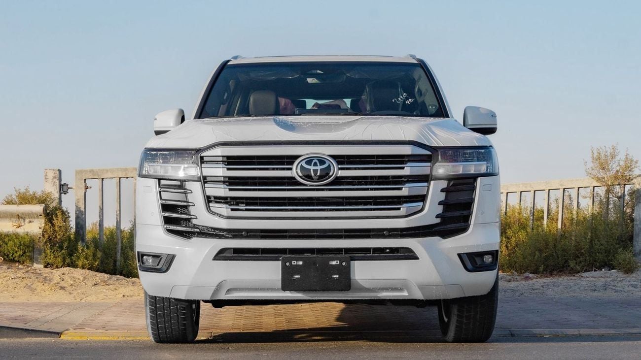 تويوتا لاند كروزر 2025 Toyota Land Cruiser GXR 3.5L AT Petrol (Basic)