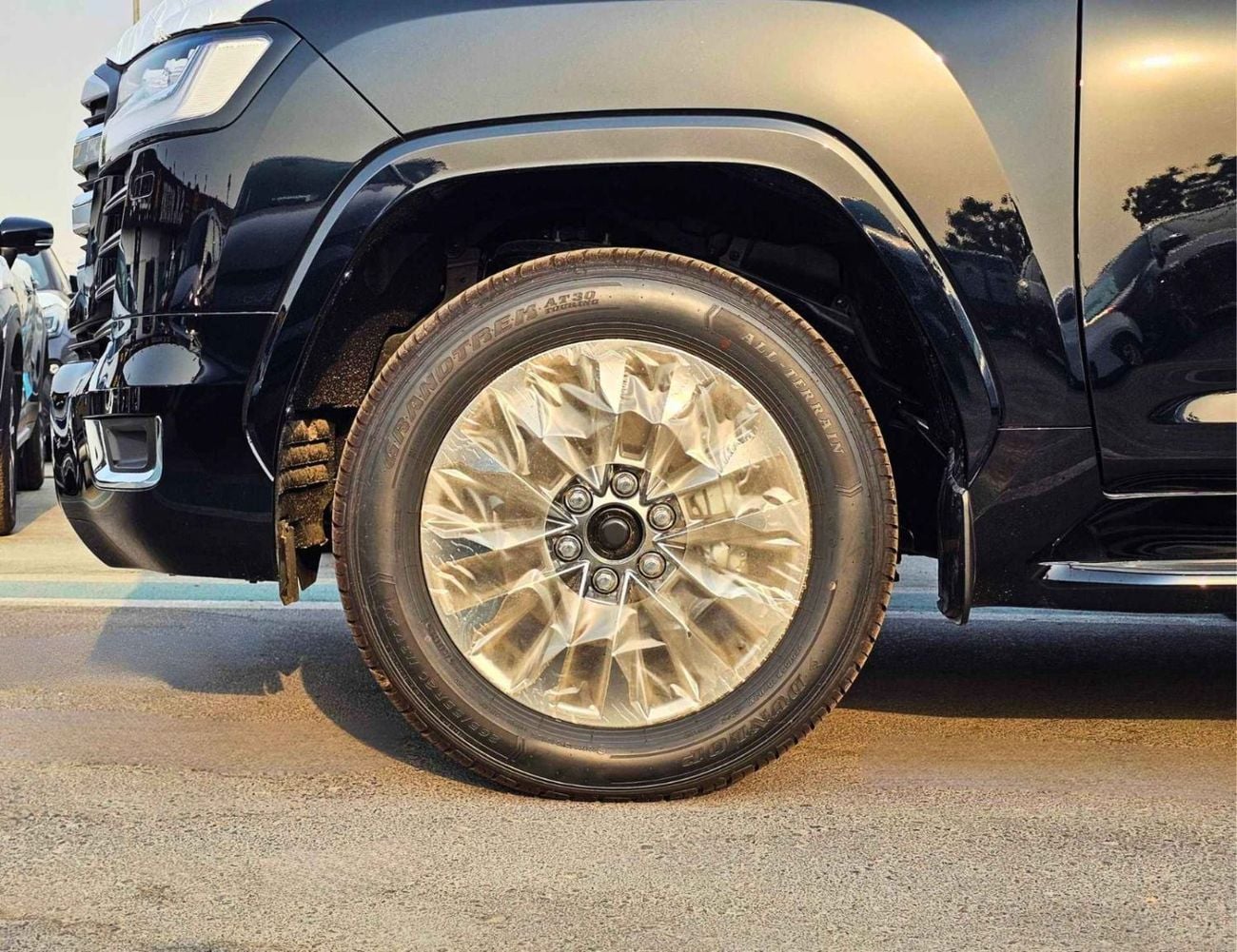 تويوتا لاند كروزر VXR TOYOTA LANDCRUISER VXR TWIN TURBO FULL OPTION | 3.5L V6 PETROL A/T 4WD 2026 (EXPORT ONLY AFRICA)