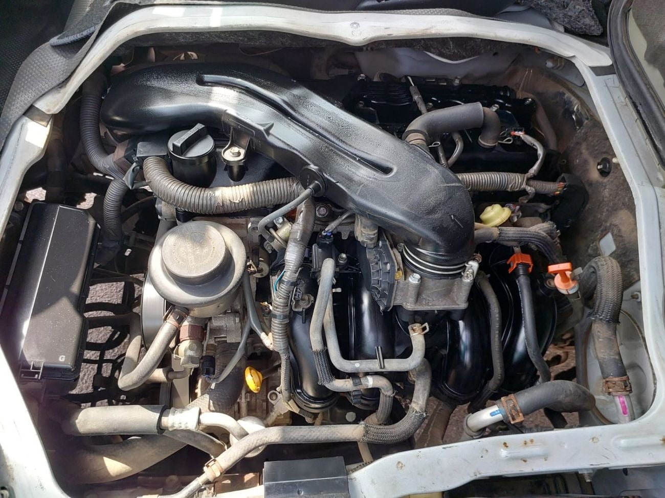 تويوتا هاياس (RAMADAN OFFER) TOYOTA HIACE VAN RHD 2010 MODEL 2.0 L PETROL AUTOMATIC(PM15913)