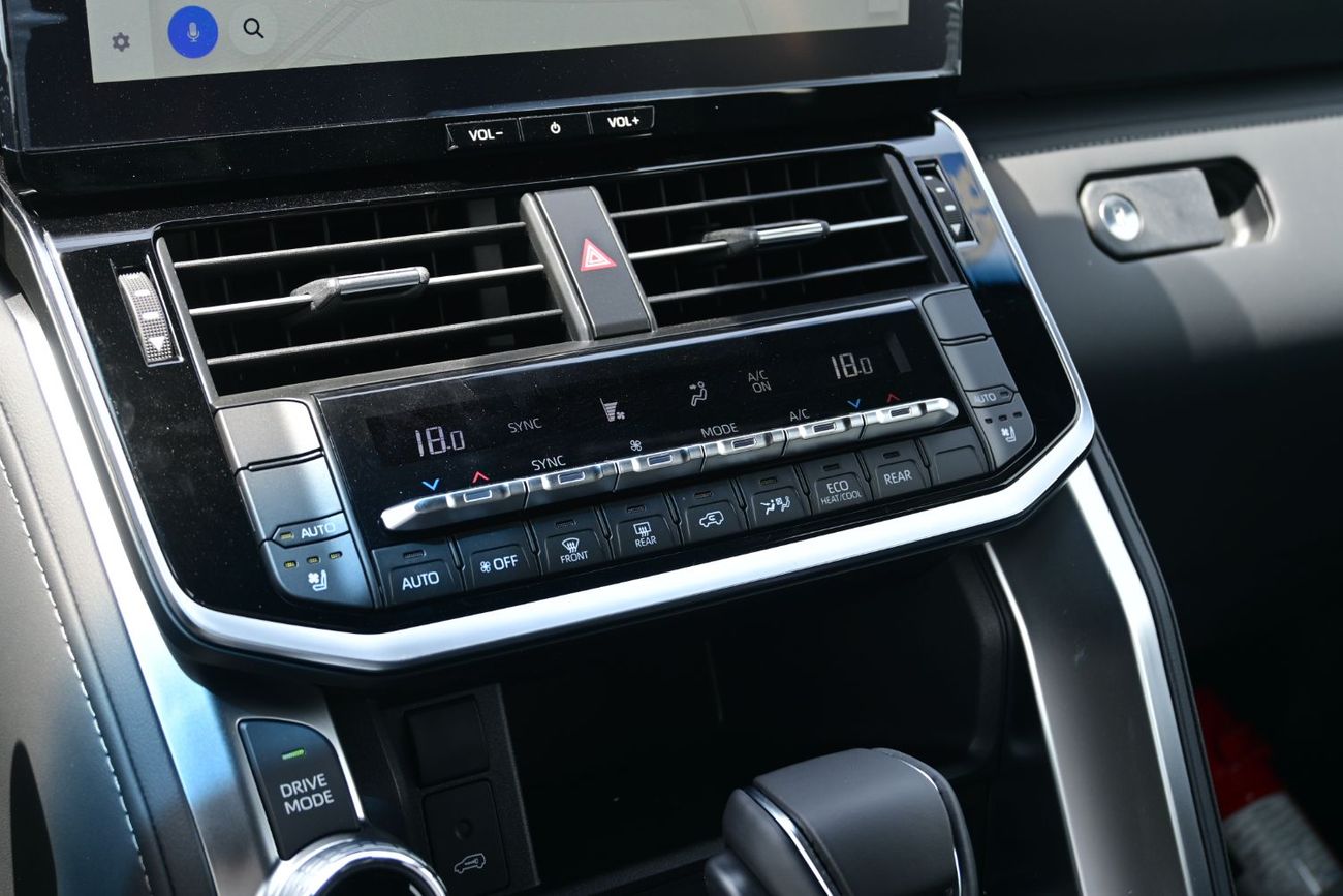 Toyota Land Cruiser GXR4 3.3L Toyota Land Cruiser GX-R 3.3L TwinTurbo V6 Diesel, 4WD