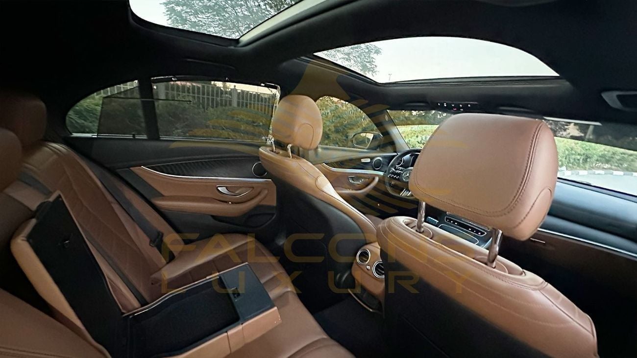 مرسيدس بنز E300 Premium 2.0L