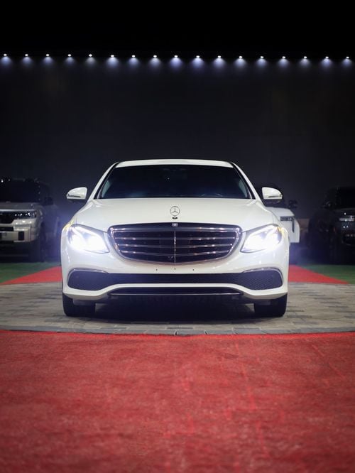Mercedes Benz E400 STANDARD