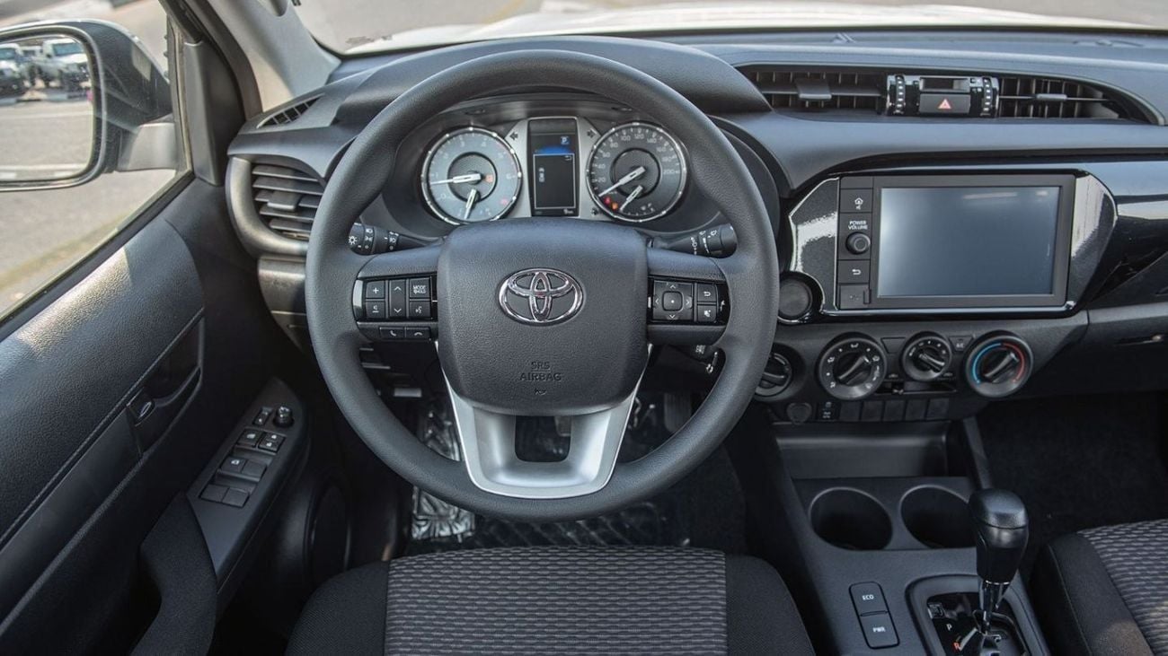 تويوتا هيلوكس SGLX HILUX 2.4L AT