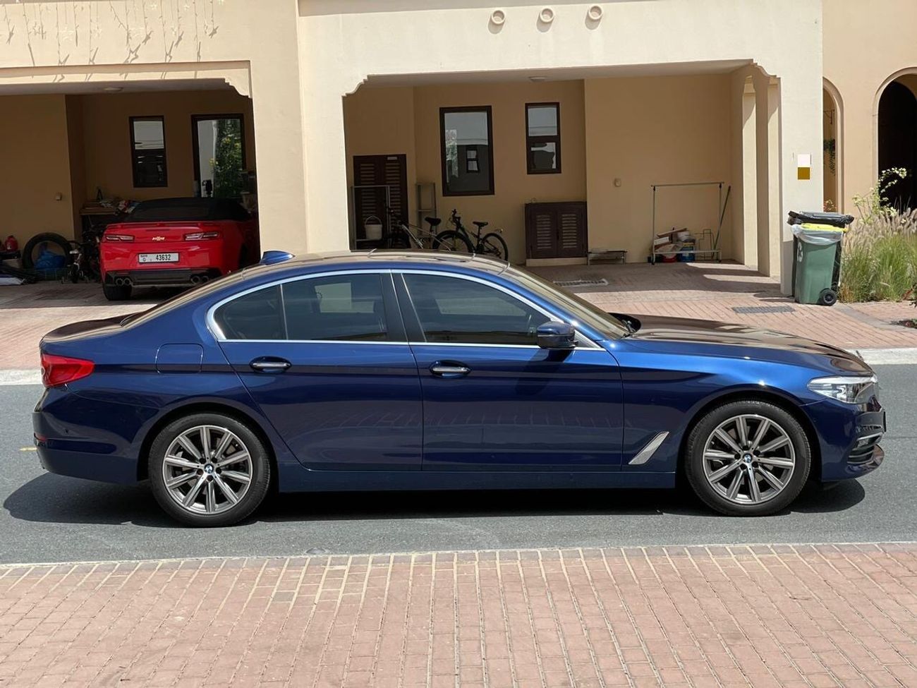 BMW 520i Joy Edition 2.0L