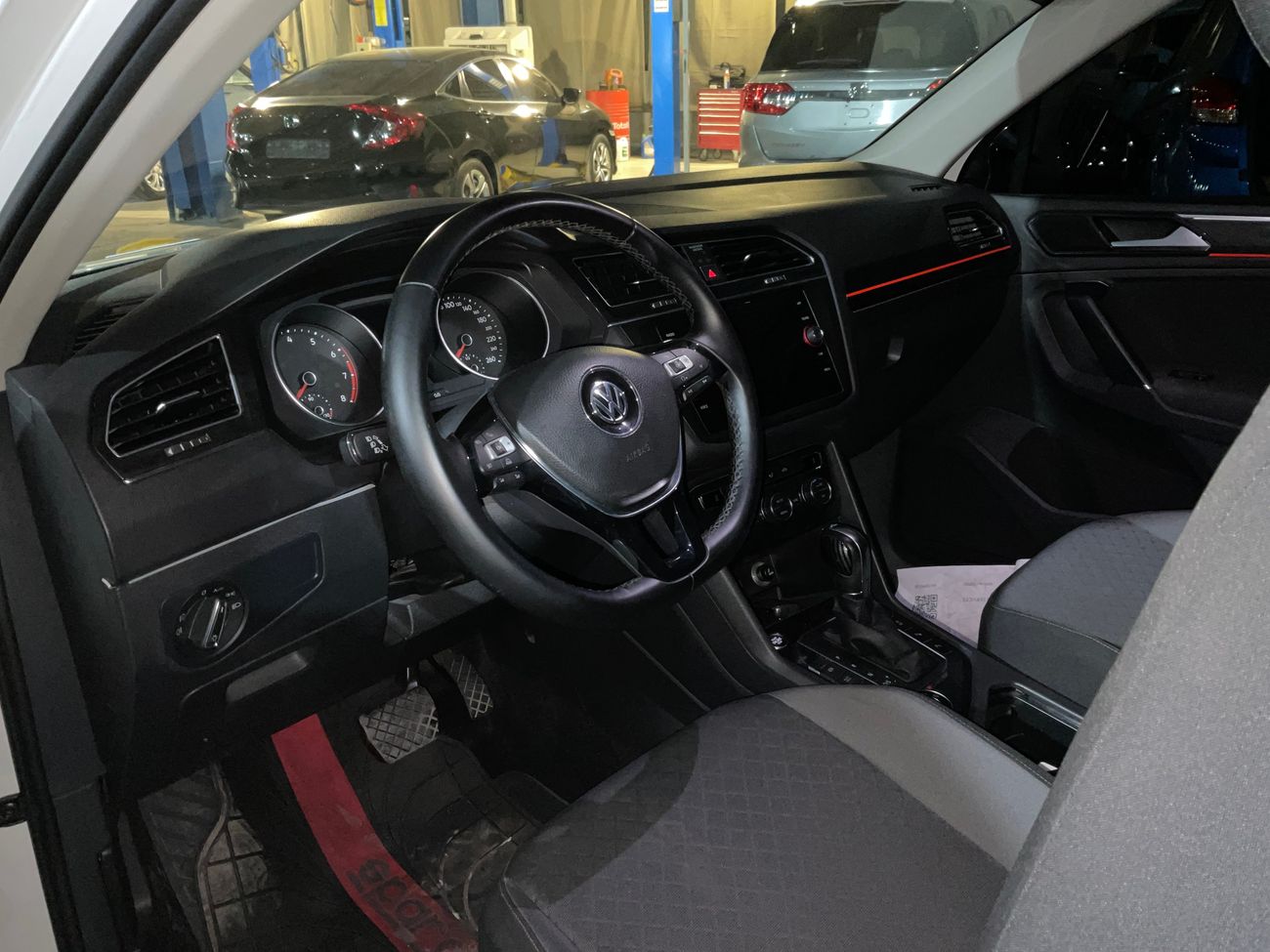 Volkswagen Tiguan SE | Guaranteed Warranty | 0 Down Payment