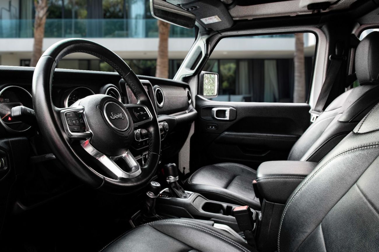 Jeep Wrangler 2,154 P.M  | 0% Downpayment | WRANGLER UNL SAHARA | WELL MAINTAINED