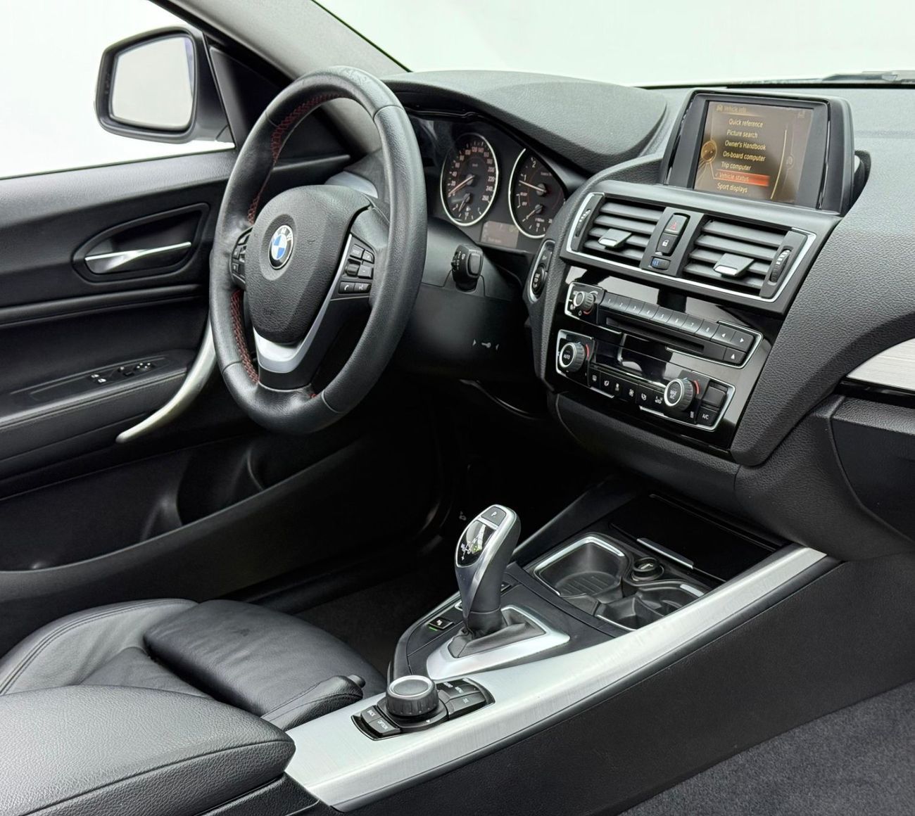 BMW 220i sport Line 2.0L 2016 BMW 220i Sportline, Full Service History, Excellent Condition, GCC