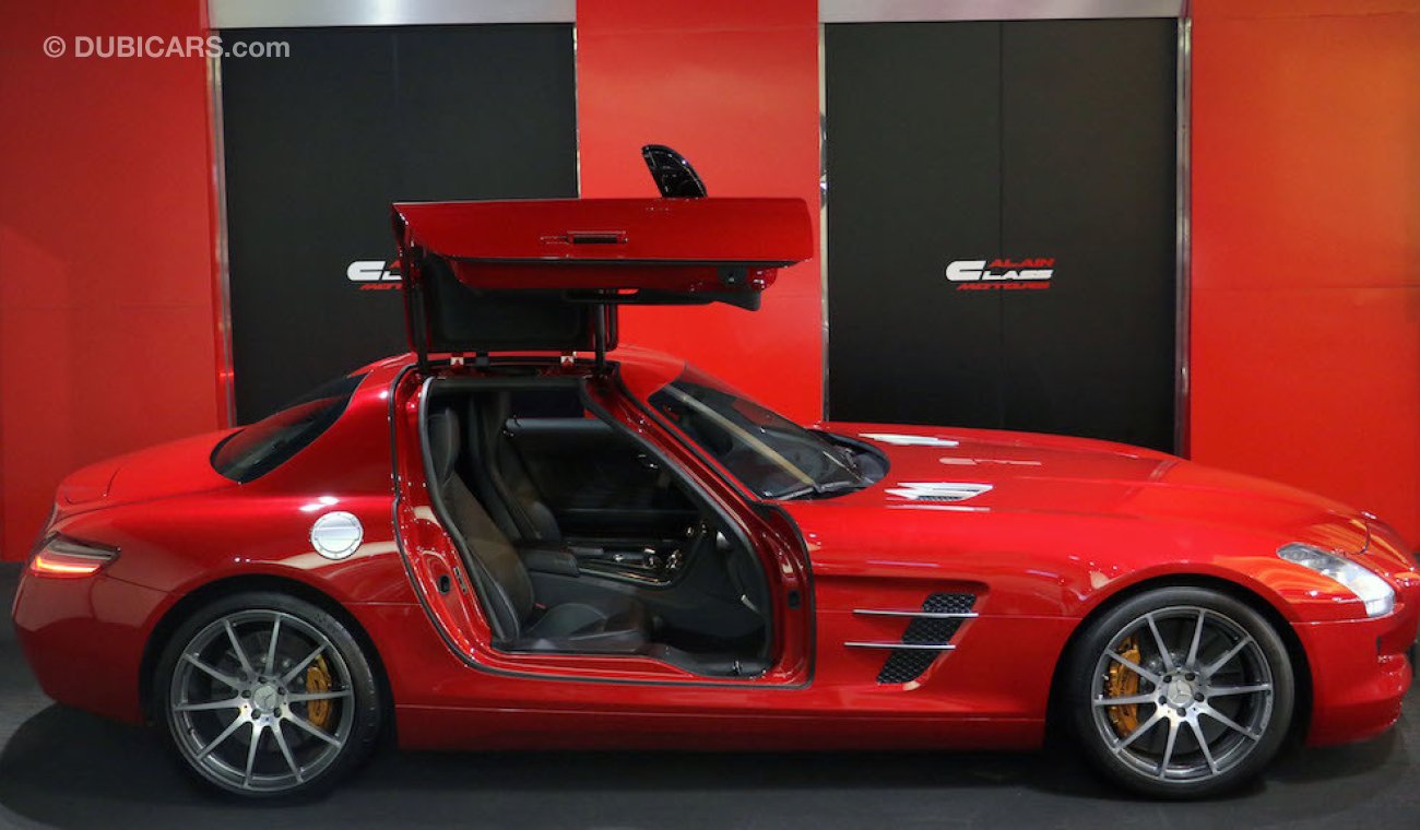 Mercedes-Benz SLS AMG