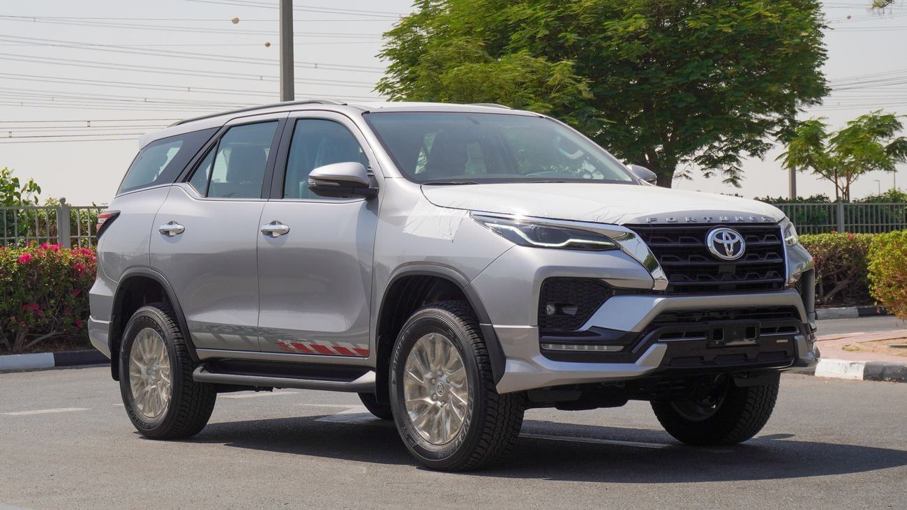 Toyota Fortuner SR5 Plus 4.0L