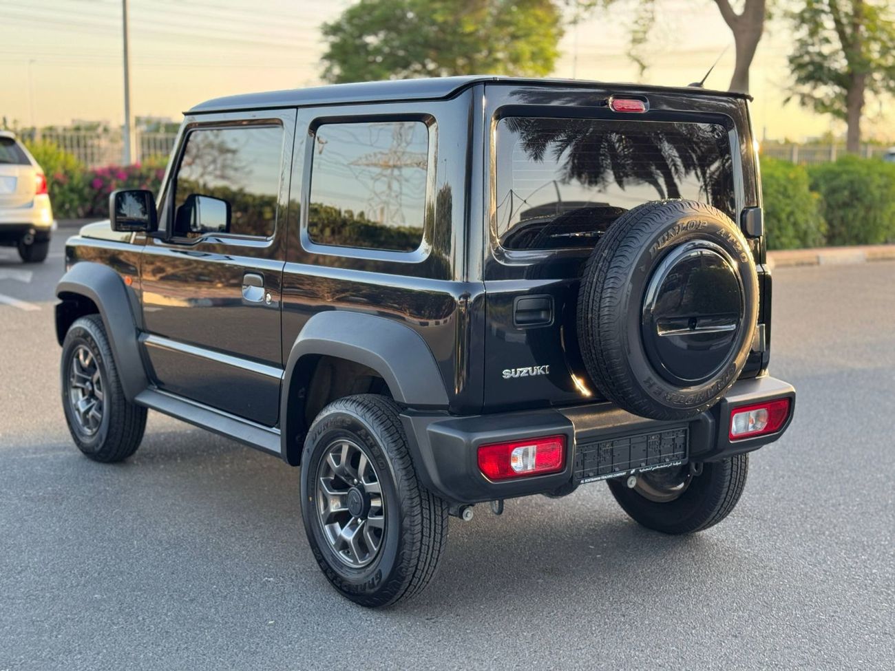 سوزوكي جيمني GLX 1.5L (3-Doors) GCC SPEC NEAT AND CLEAN