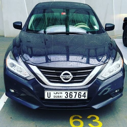 Nissan Altima