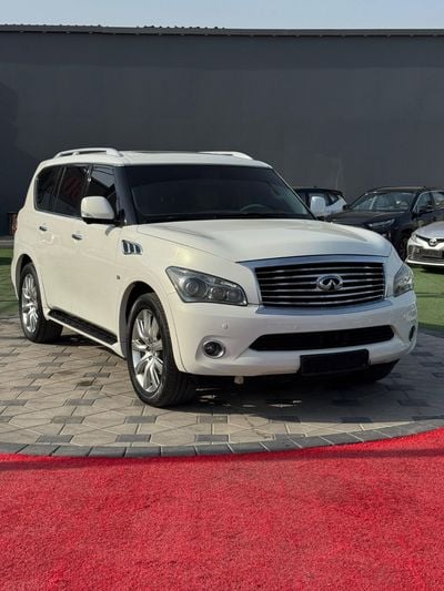 Infiniti QX80 LUXURY