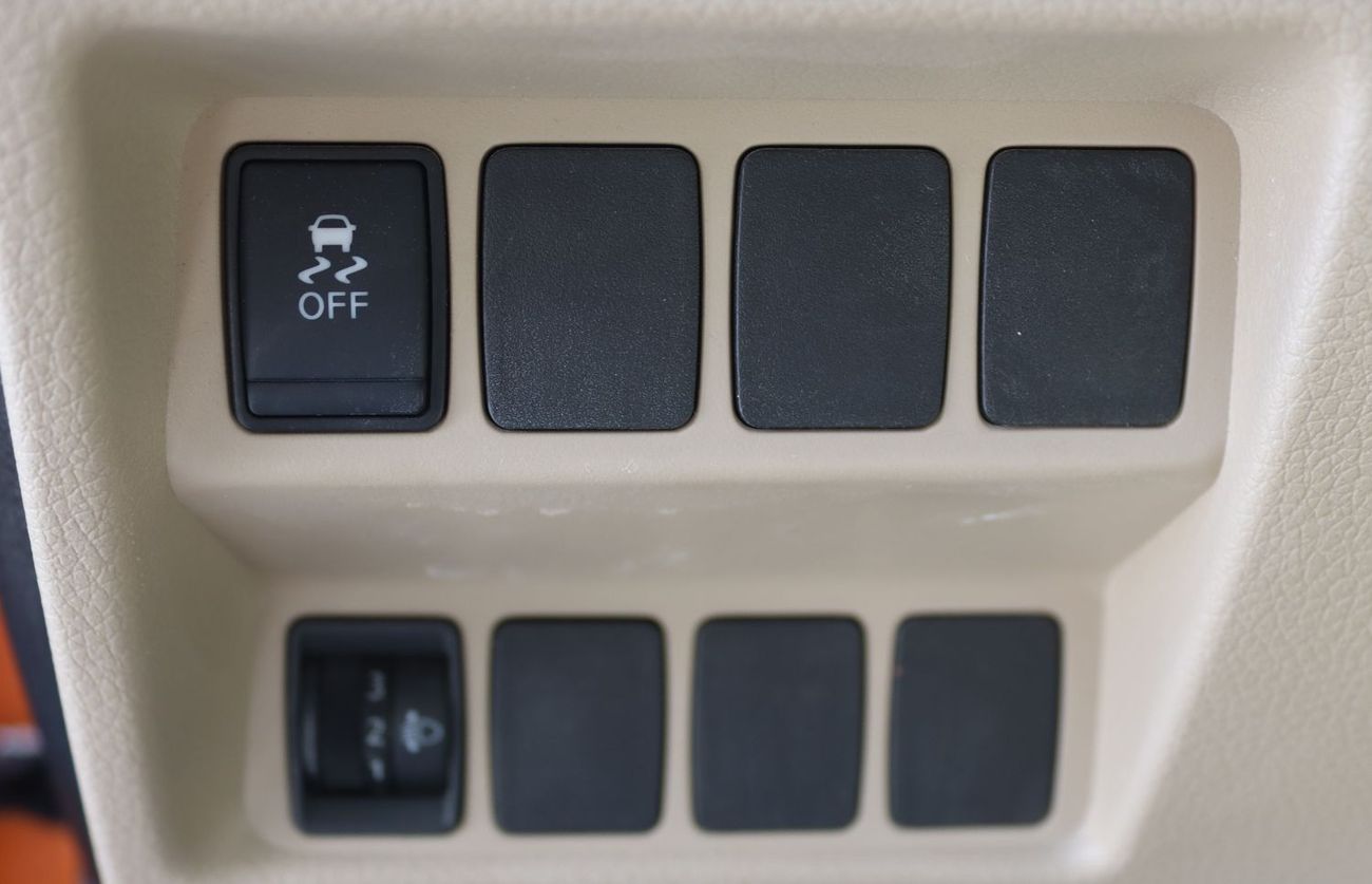 نيسان إكس تريل نيسان إكستريل - 2020 - خليجى - بدون حوادث - 2.5L - 4WD - بحاله ممتازه