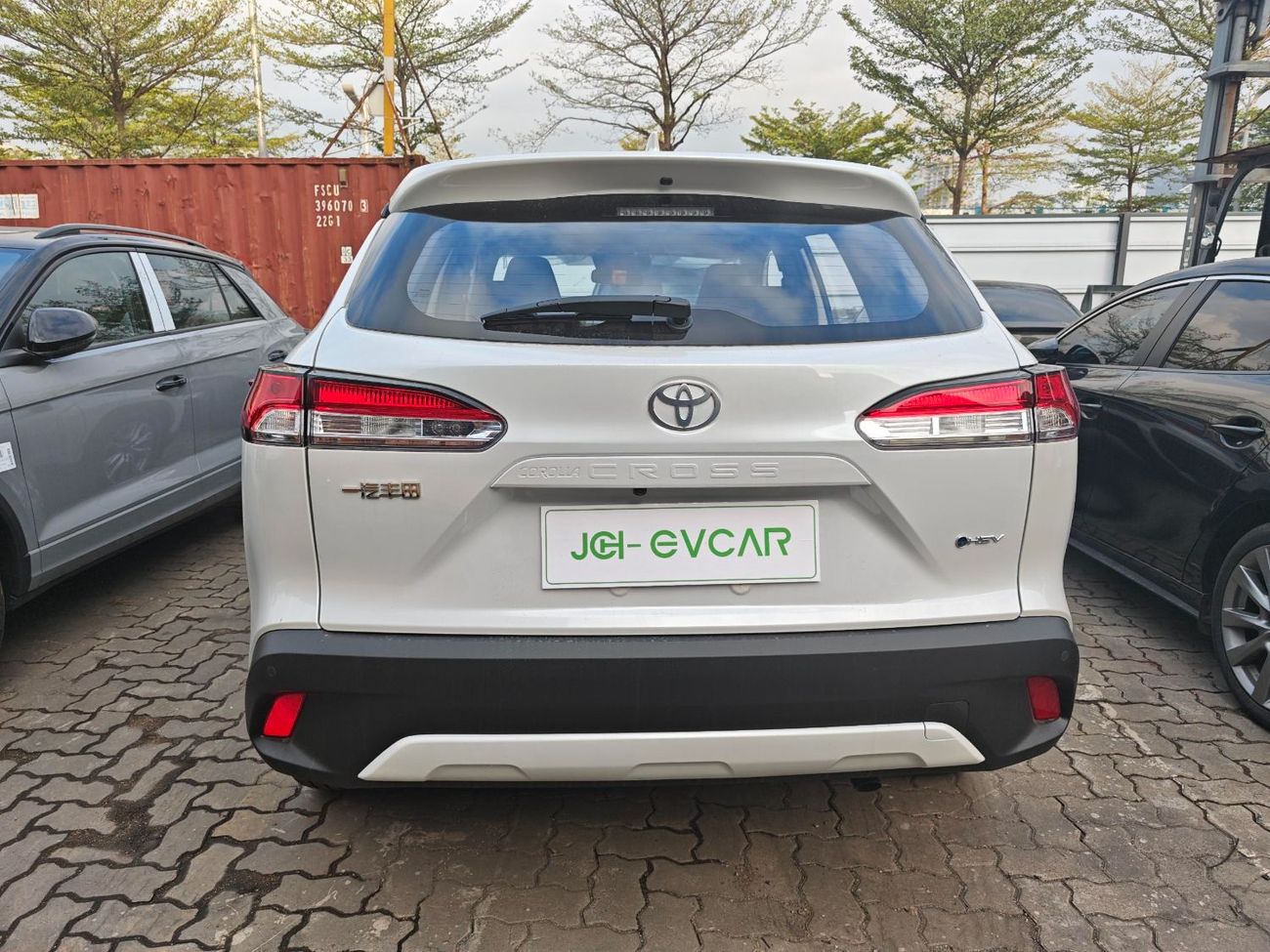 Toyota Corolla Cross 2.0L Intelligent Electric Hybrid Pioneer Edition