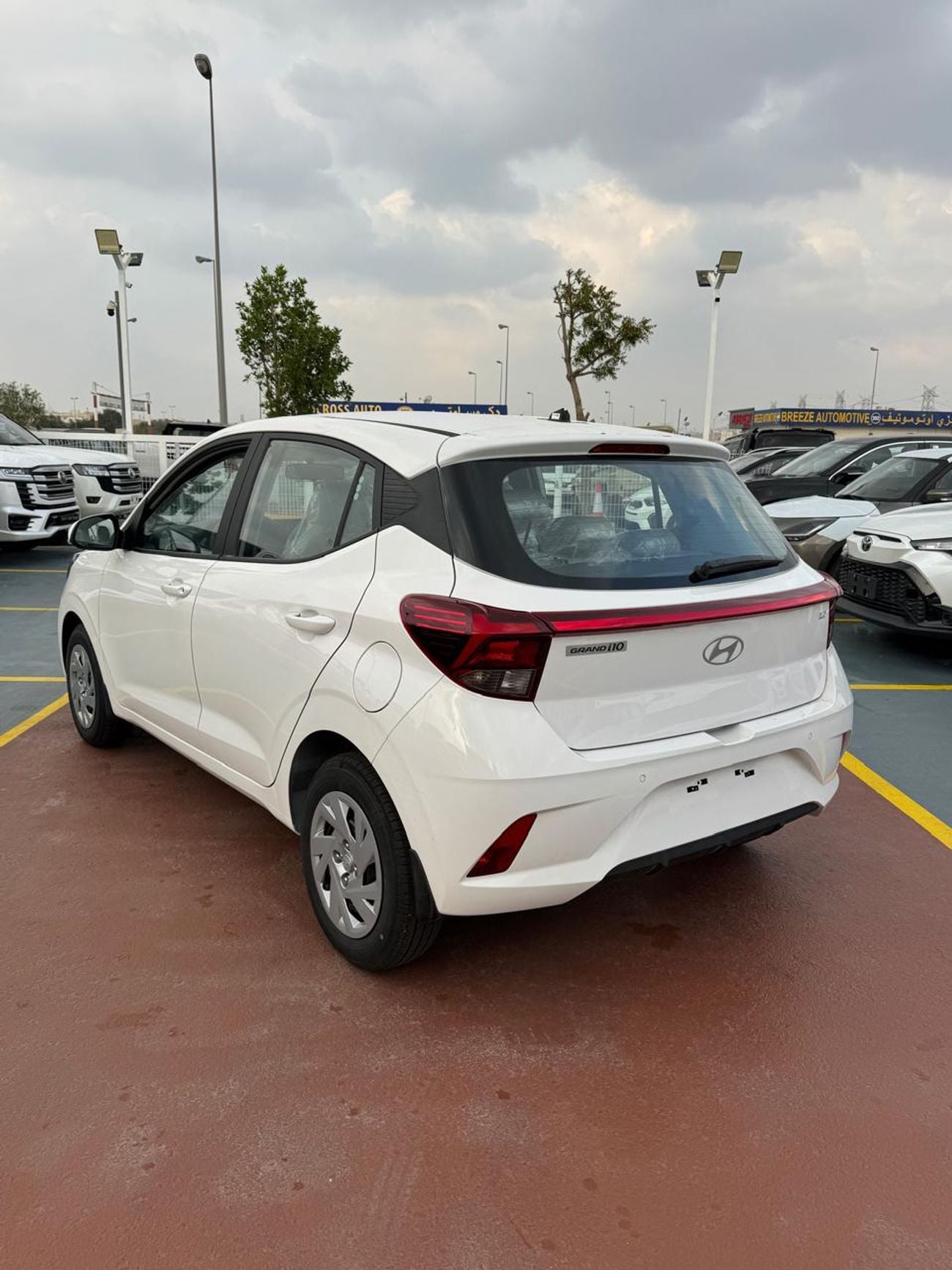 هيونداي جراند i10