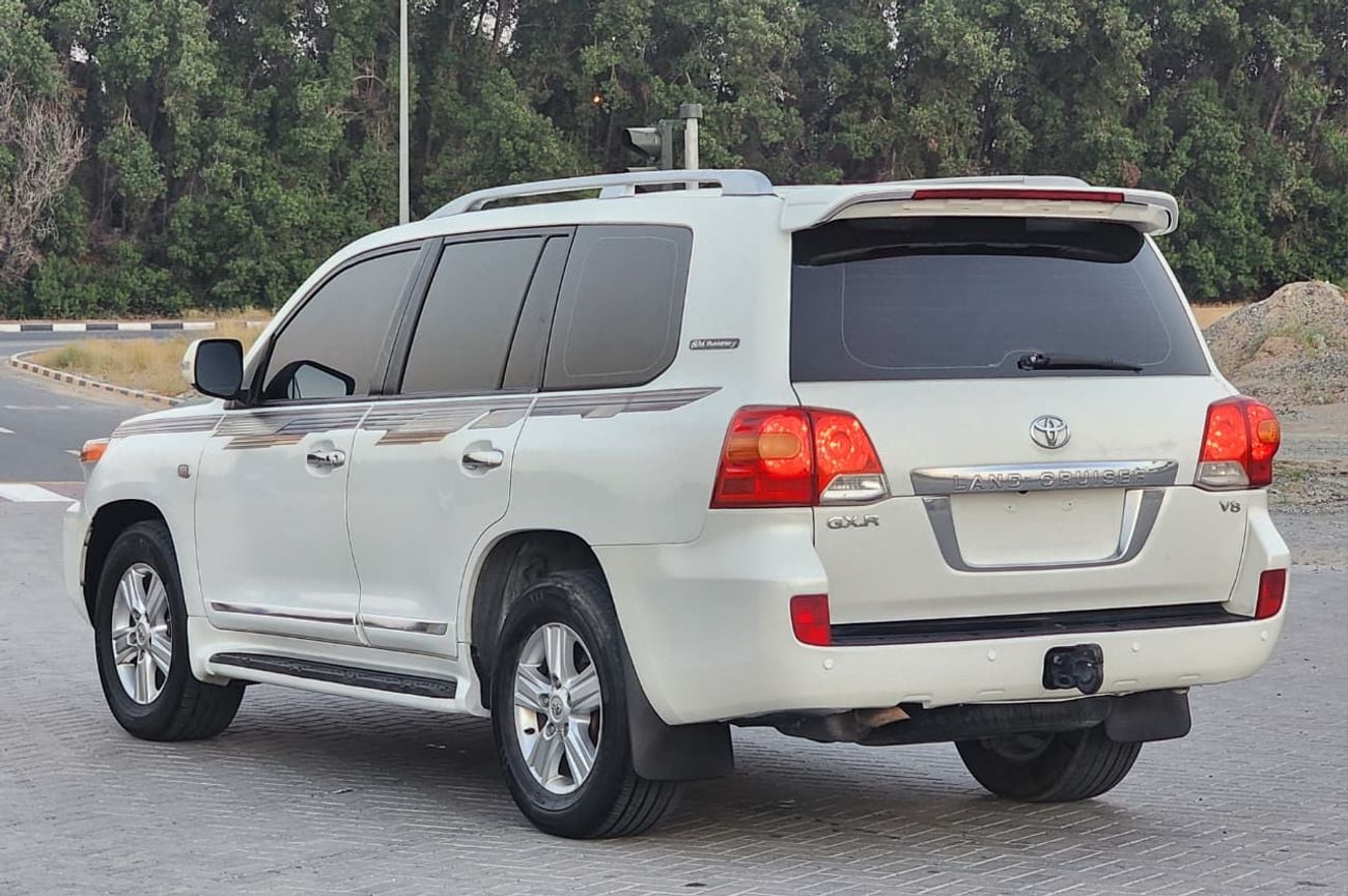 Toyota Land Cruiser GXR