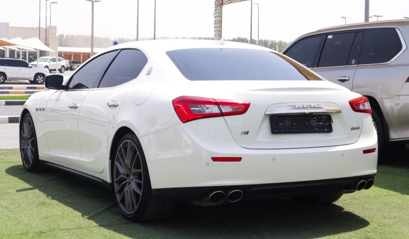 Maserati Ghibli SQ4 Gcc top opition full service history