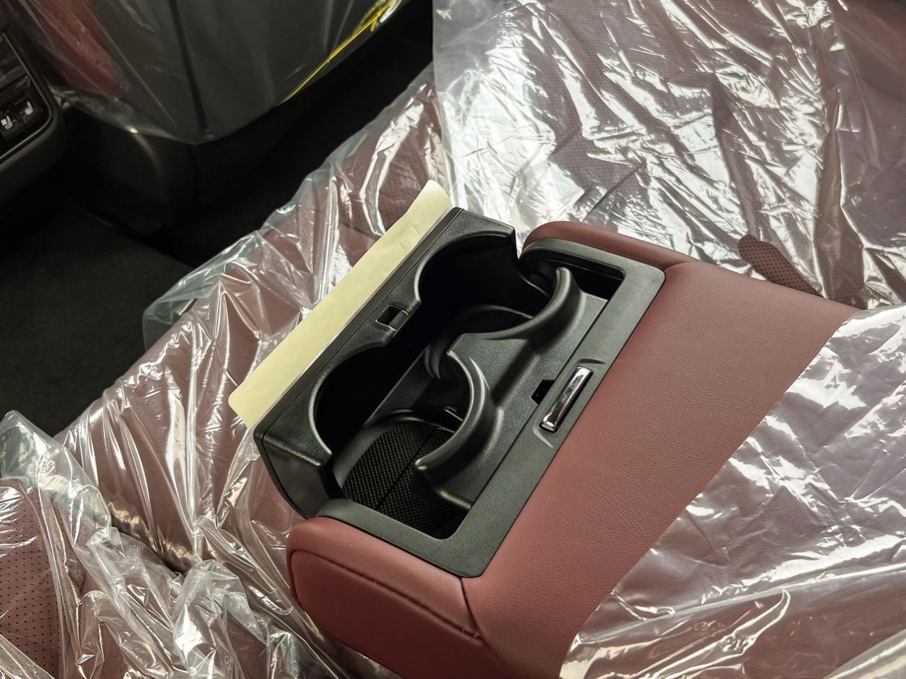 Lexus LX 600 EXPORT ONLY - LEXUS LX600 3.5L TURBOSPORT