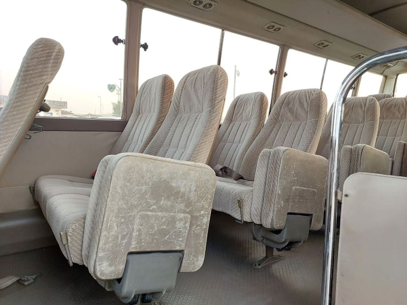 Toyota Coaster TOYOTA COASTER BUS RHD 1996 MODEL 4.1 L DIESEL AUTOMATIC(PM04049)