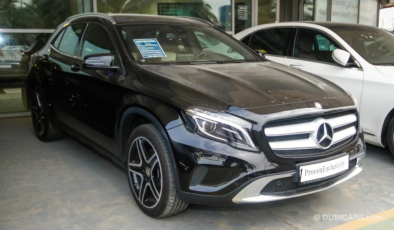 Mercedes-Benz GLA 250 4 Matic