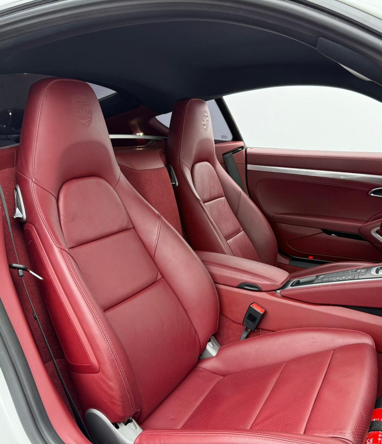 بورش كايمان 718 2018 Porsche 718 Cayman S, Full Porsche Service History, Fully Loaded, Excellent Condition, GCC