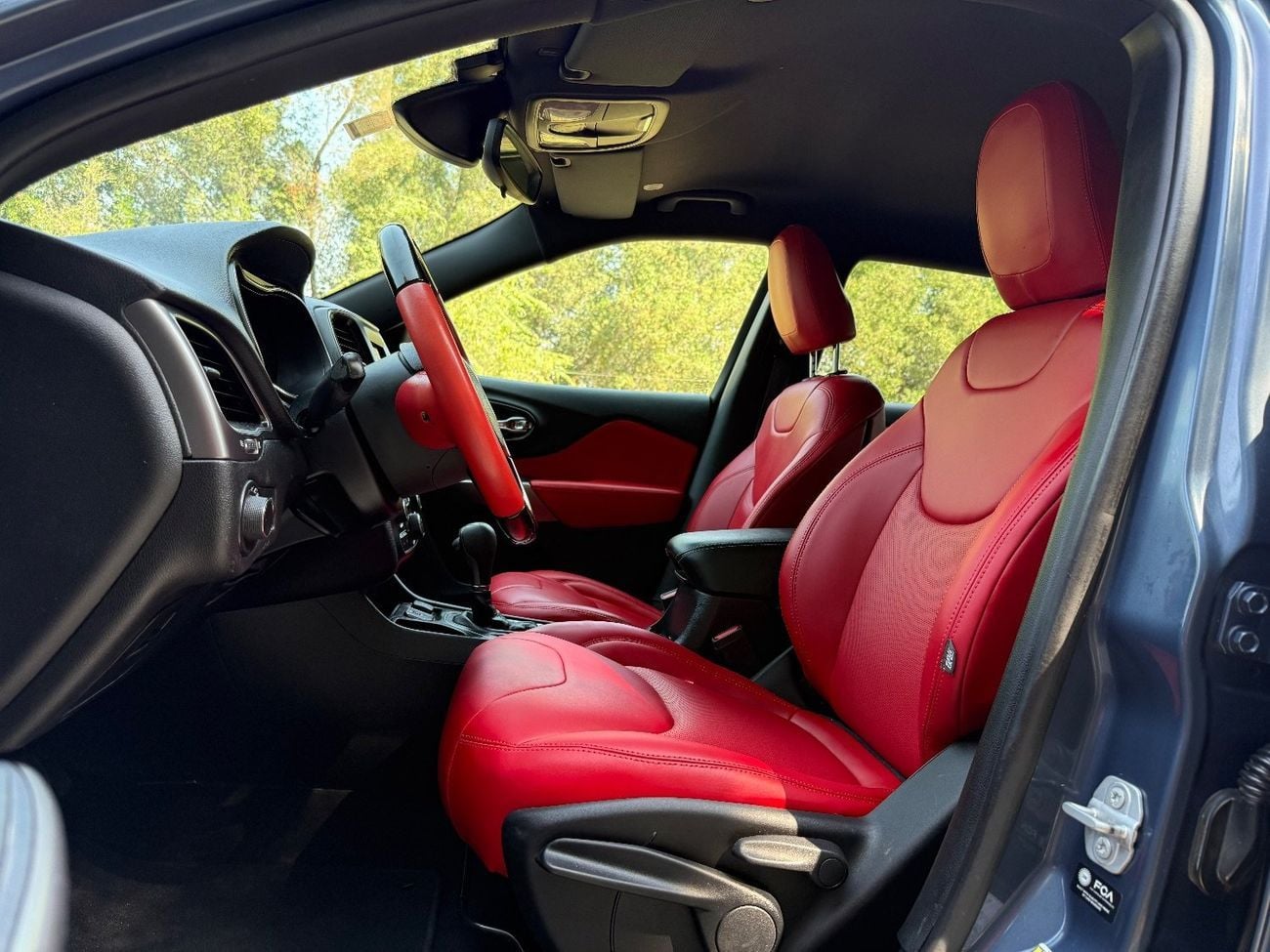 جيب شيروكي Sport 2.4L