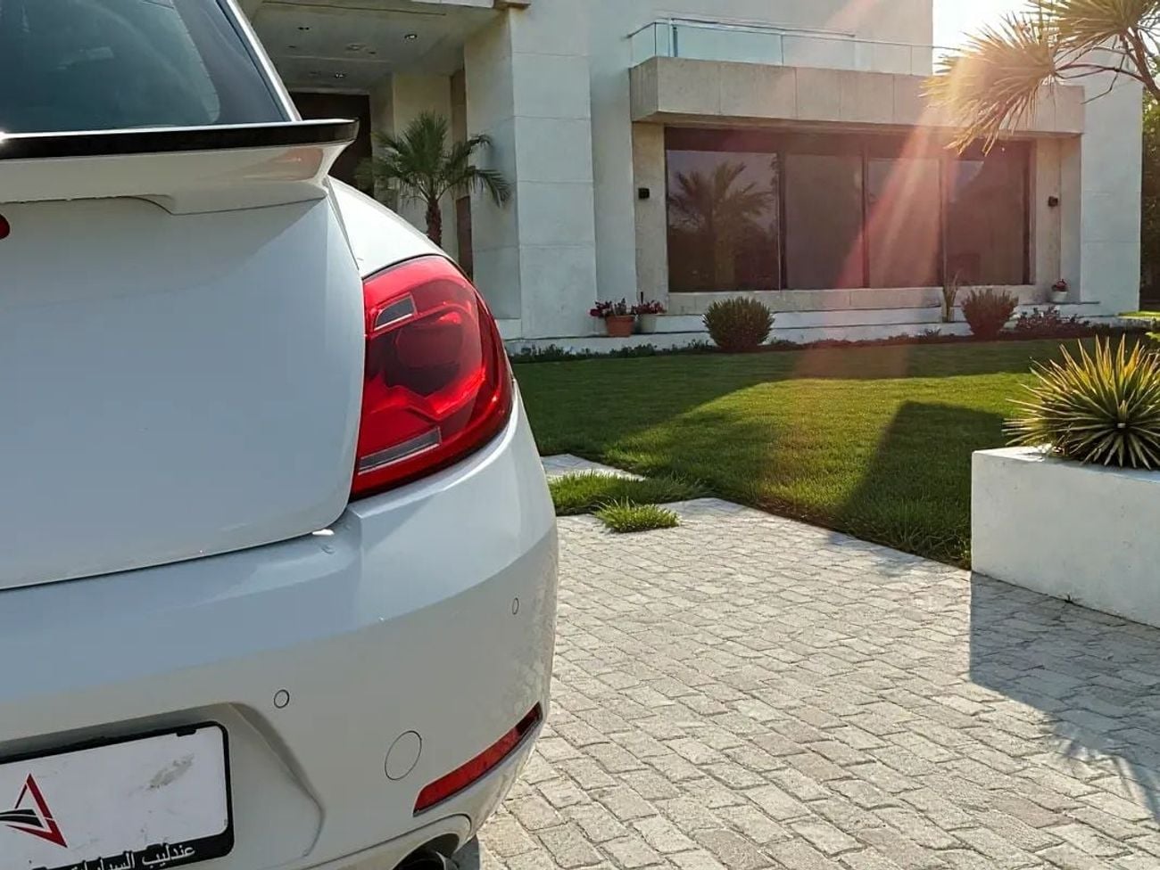 Volkswagen Beetle !! EID SALE !! 1 YEAR FREE WARRANTY !!  VOLKSWAGEN BEETLE 2.0 TSI A/T | 2015 | GCC SPECS