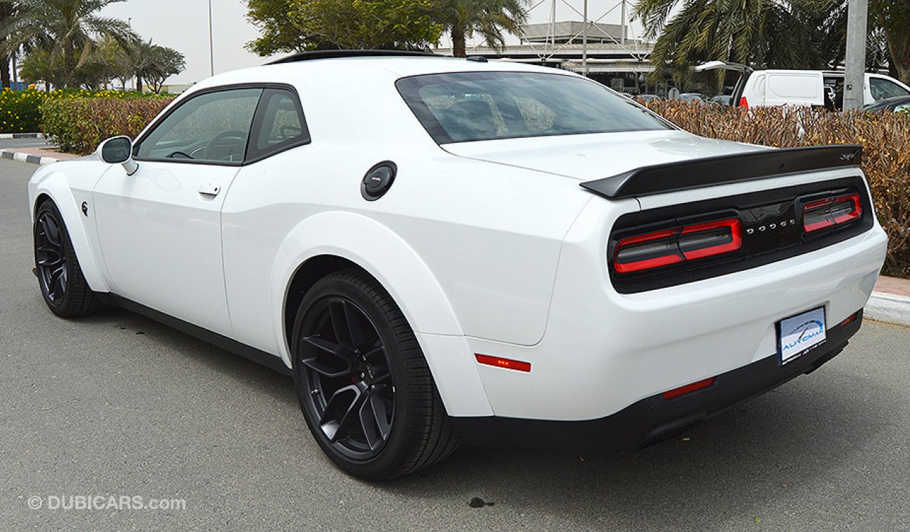 دودج تشالينجر 2019 Hellcat WIDEBODY, 717hp, 6.2 V8 GCC, 0km with 3 Years or 100,000km Warranty (SUMMER OFFER)