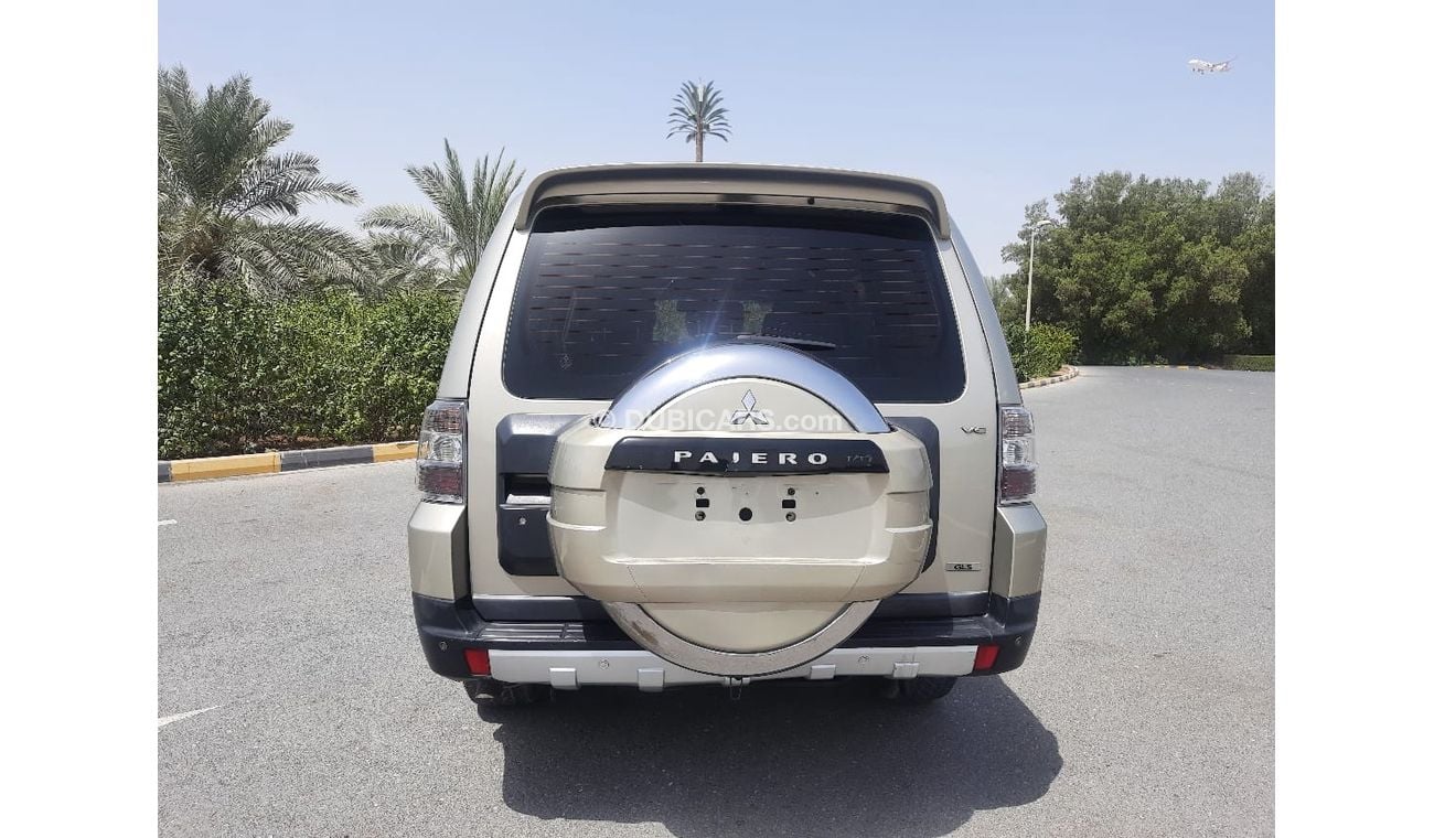 Mitsubishi Pajero Mitsubishi pajero 2007 g cc full automatic